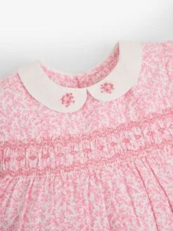 Jojo Maman Bebe JoJo Maman Bébé Pink Girls' Ditsy Smocked Dress 9 Jojo Maman Bebe JoJo Maman Bébé Pink Girls' Ditsy Smocked Dress -Jojo Maman Bebe D18708s4
