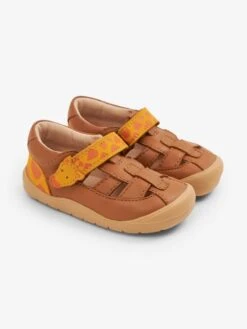 Start-Rite Tan Start-Rite Giraffe First Steps Closed Toe Shoes